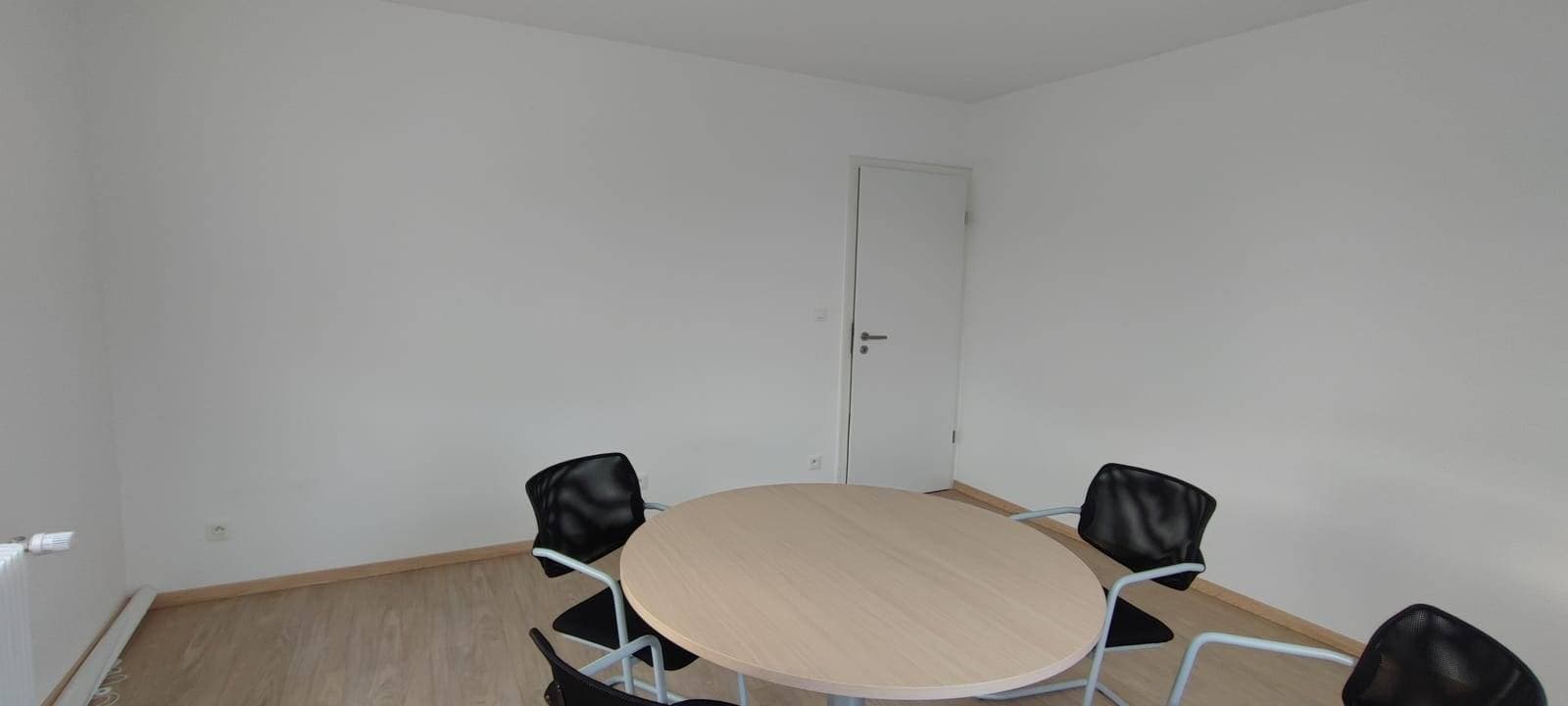 Location Bureau ou Salle de Réunion 3