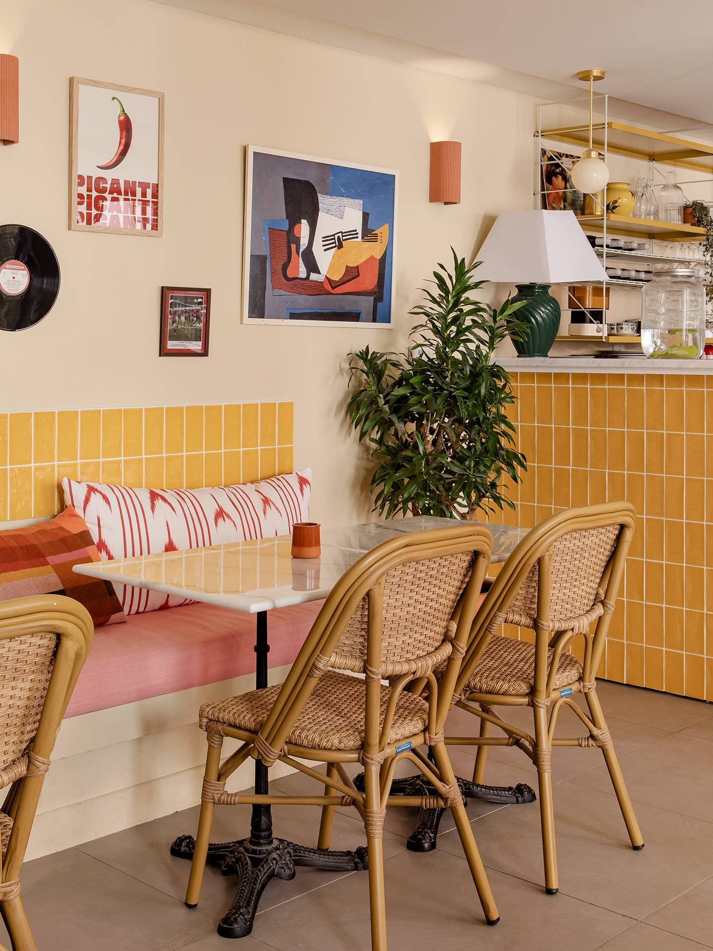 ALFRED HOTELS – Toulouse Centre Wilson *** 5