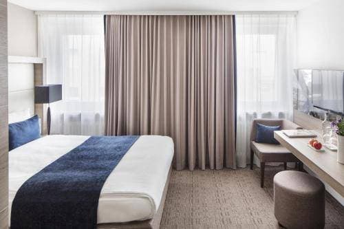 The Alex Hotel 11