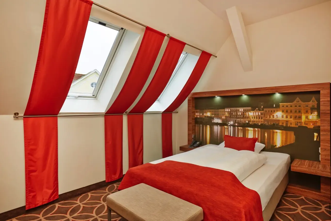 H+ Hotel Lübeck 13