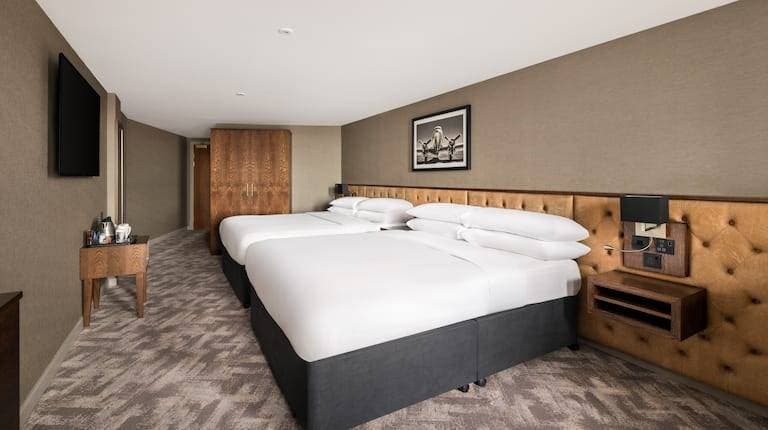 DoubleTree by Hilton Newcastle International Airport 7