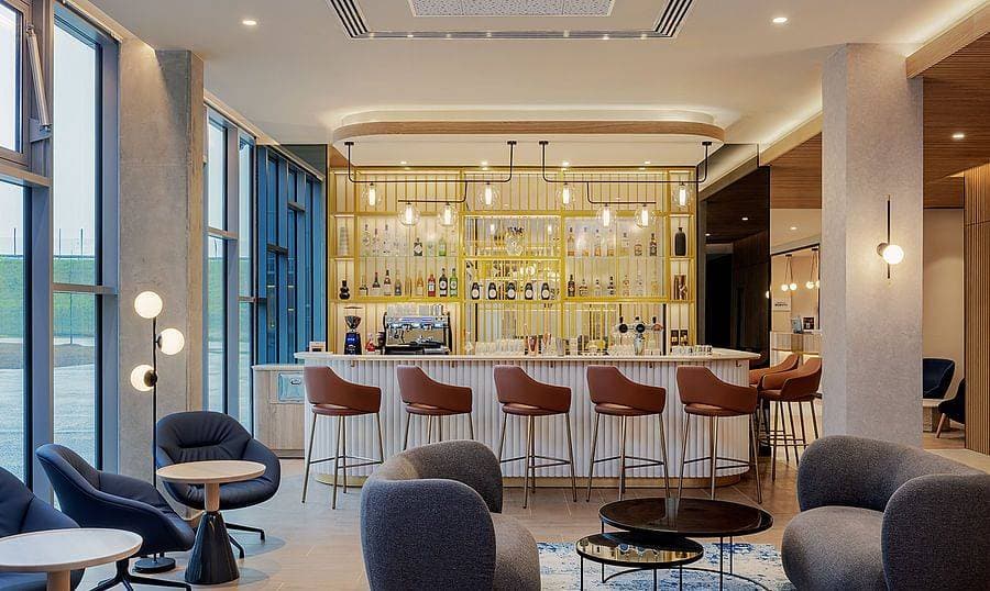 Courtyard By Marriott Central Airport Paris CDG 4