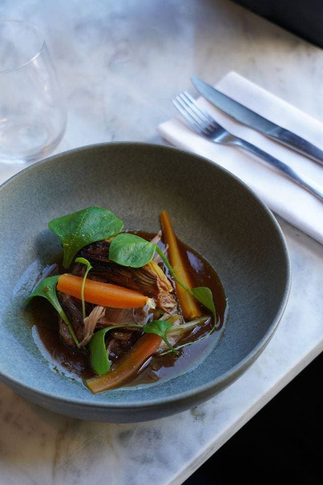 Vous Restaurant 6