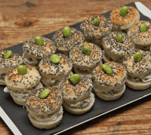 Mini bagel aux légumes vert 