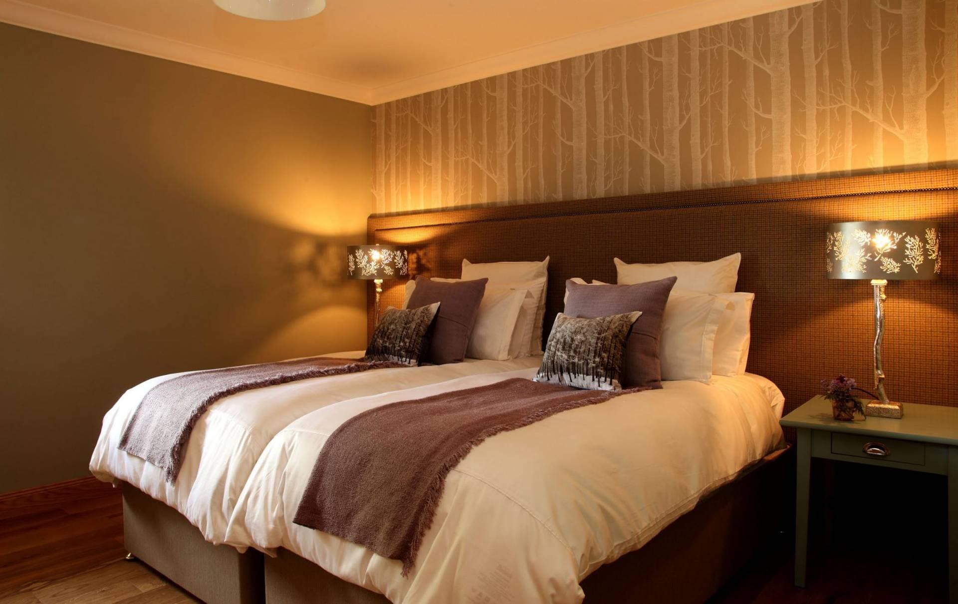Hawkswood Country Estate 10