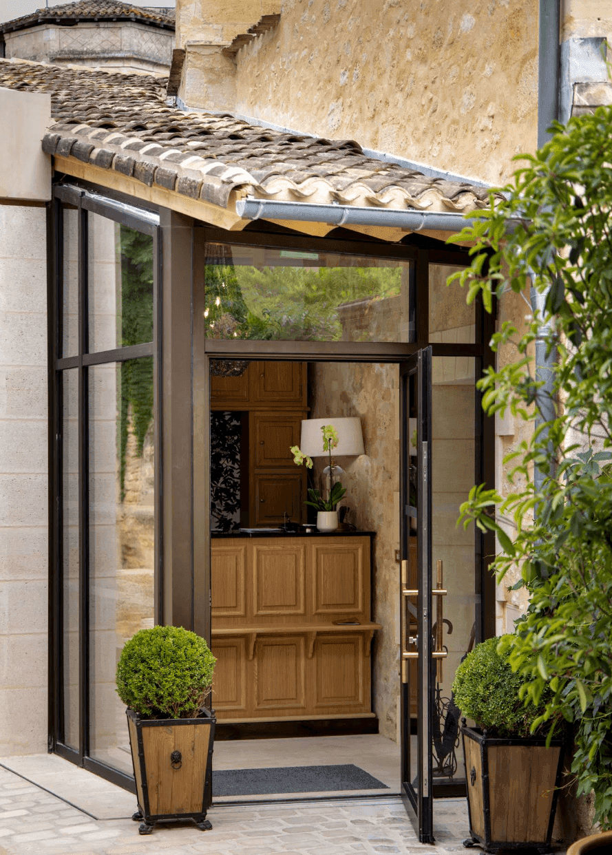 Logis de la Cadène 18