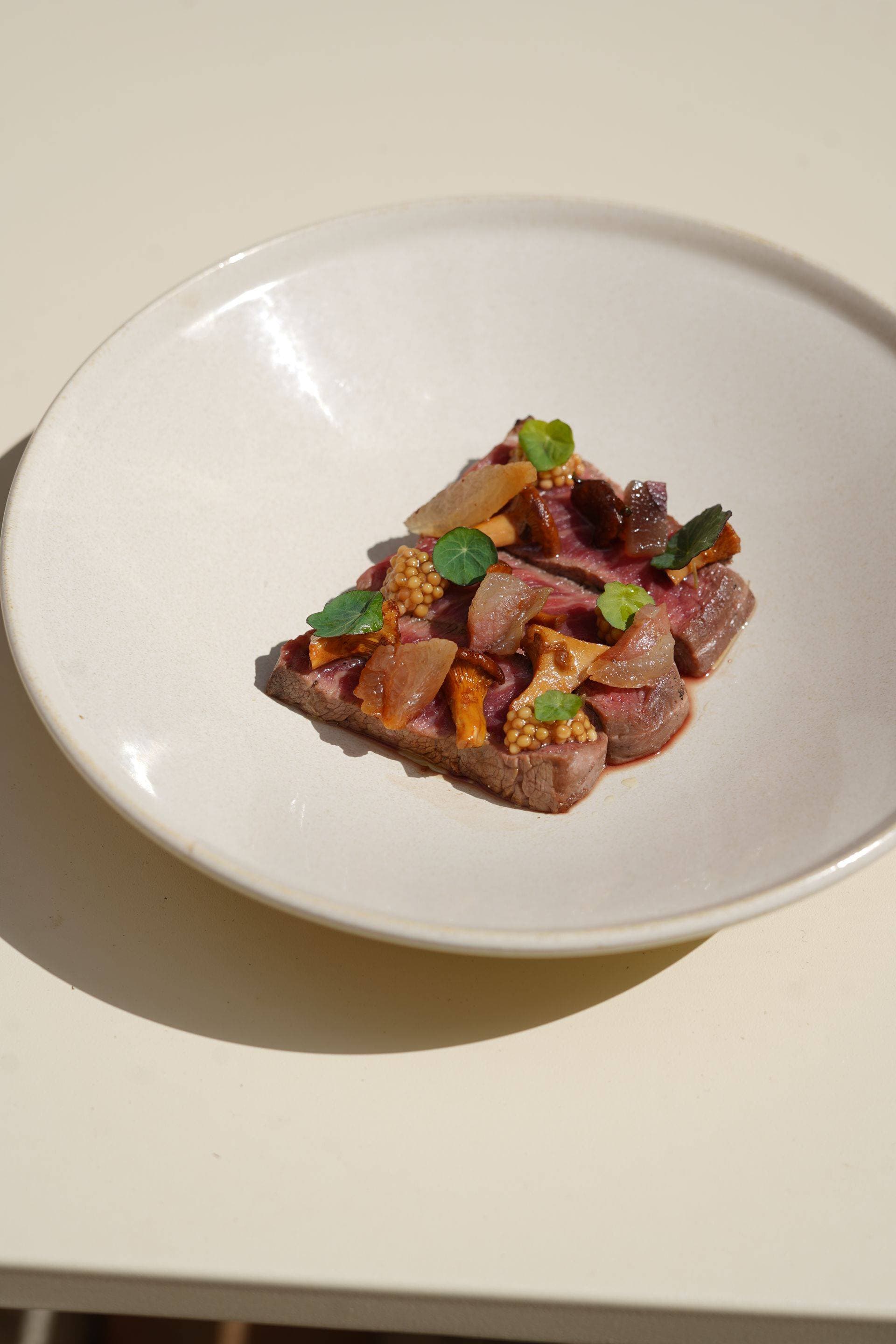 Vous Restaurant 5