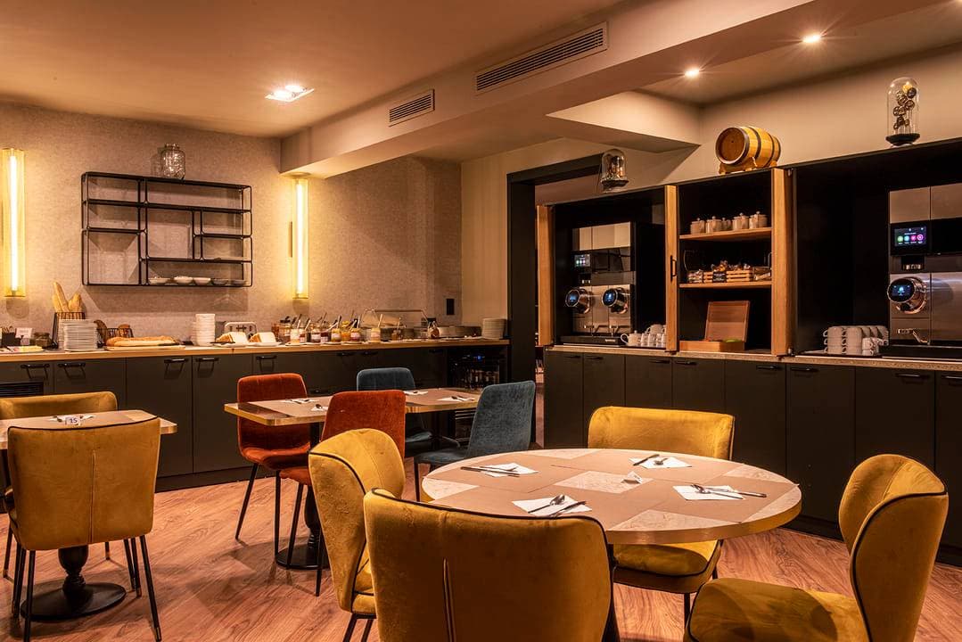Mercure Carcassonne la Cité 5
