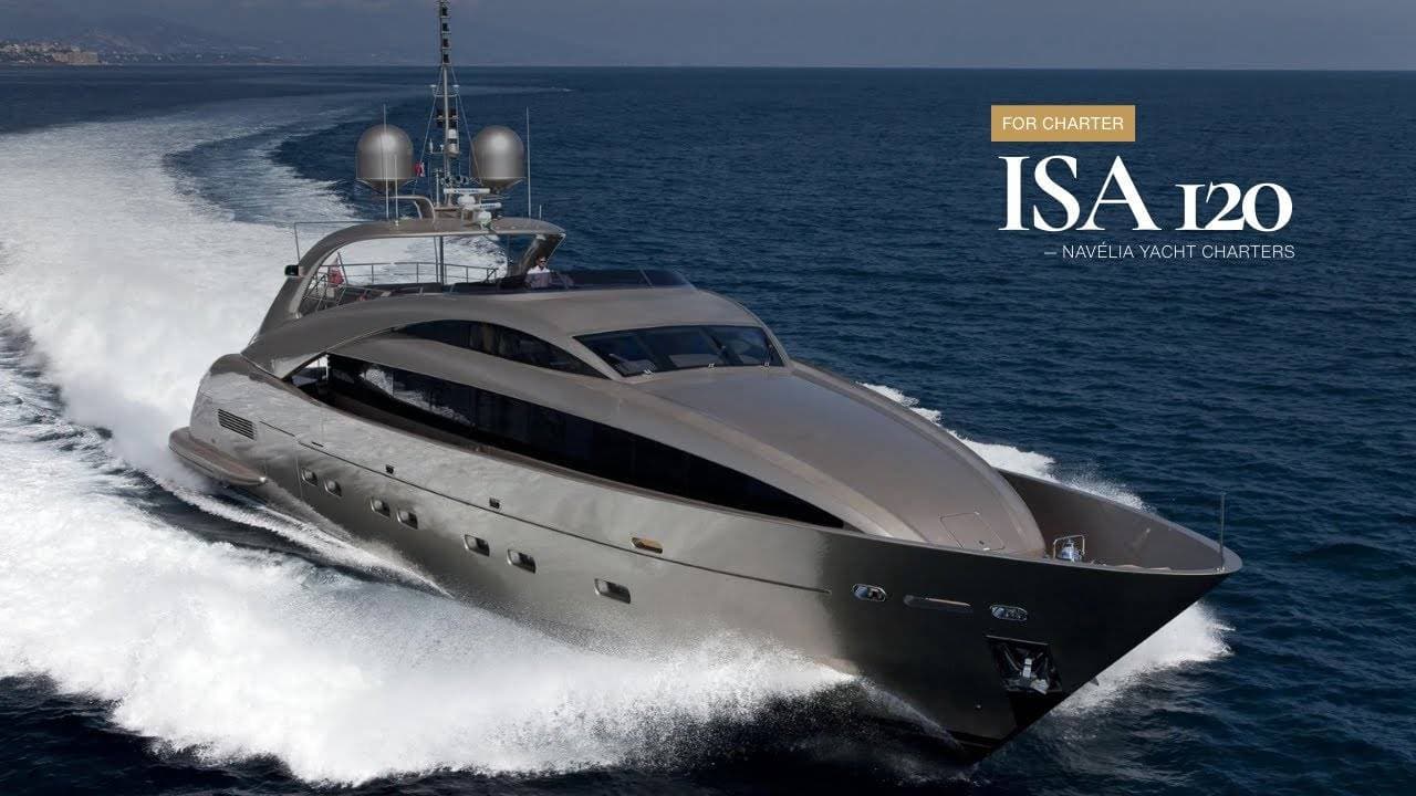 Navélia Yacht Charters 3