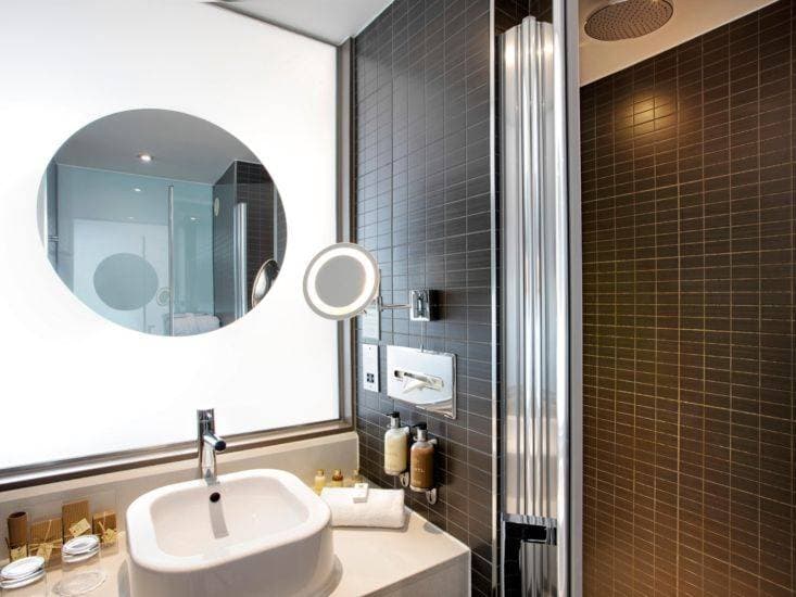 Holiday Inn Bristol City Centre 26