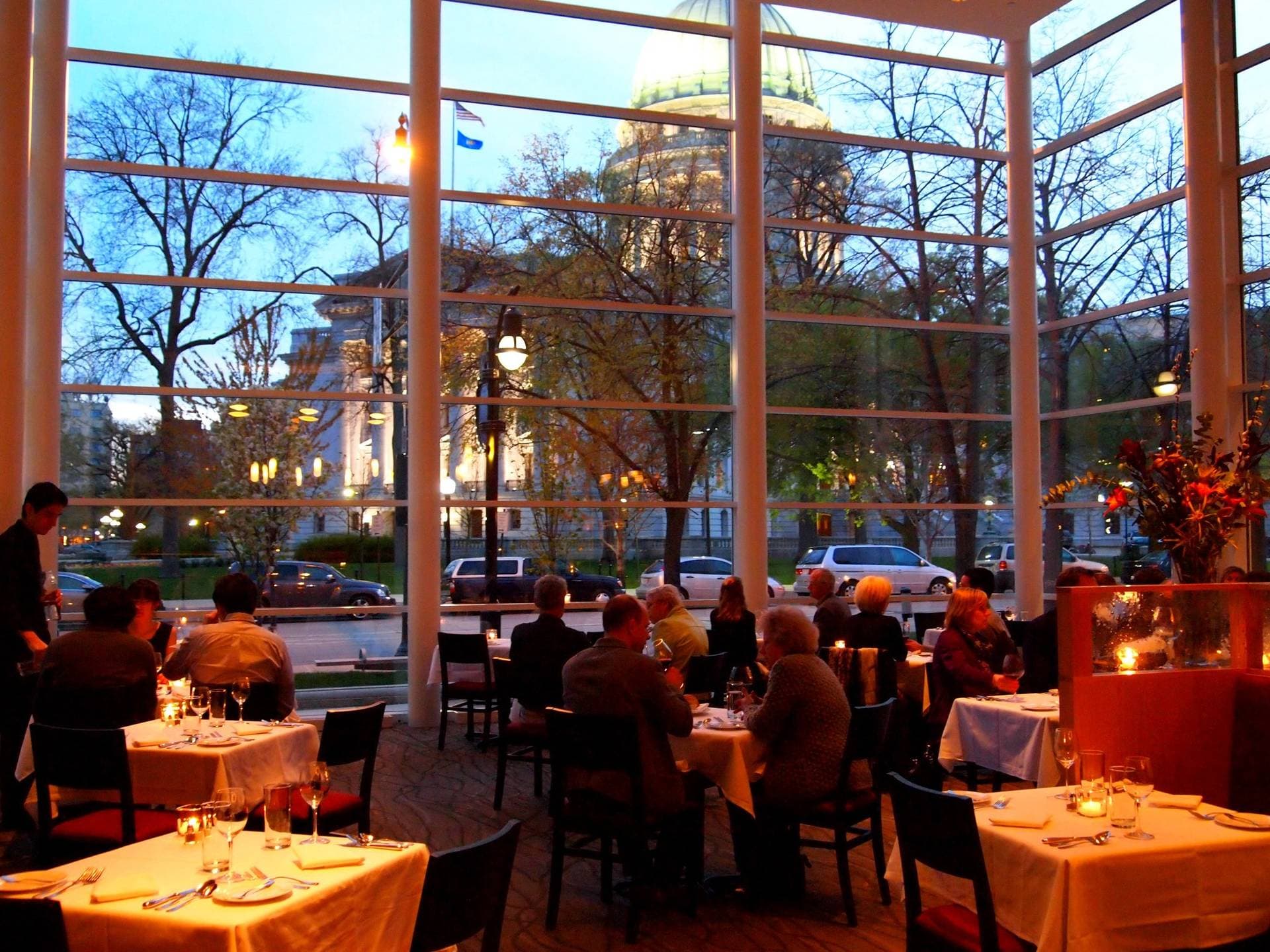L'Etoile Restaurant 7