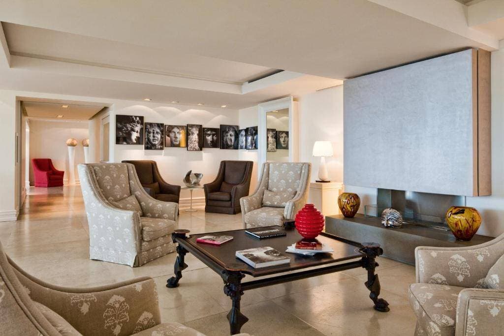 Grand Hotel Vesuvio 10