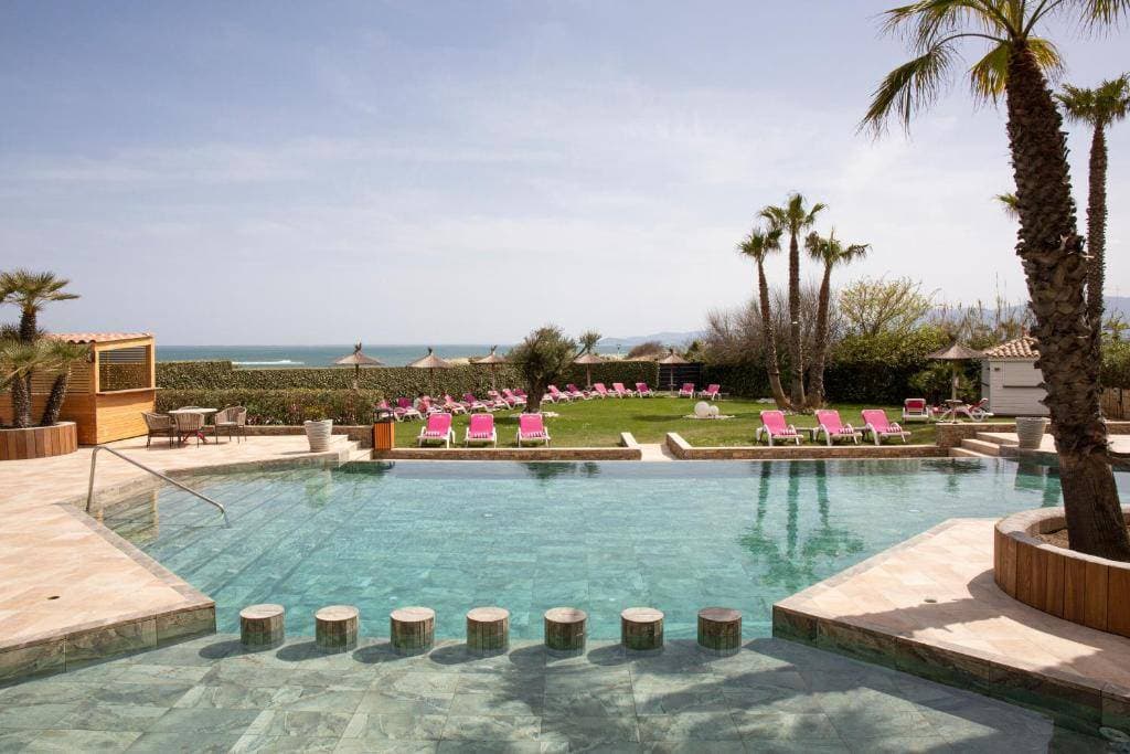 Grand Hôtel Les Flamants Roses Thalasso & Spa 6