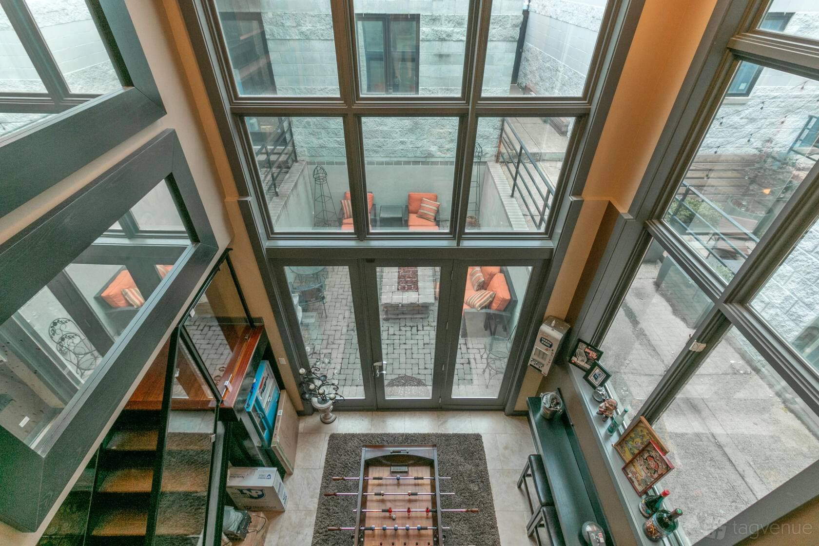 Wicker Park Mansion 19