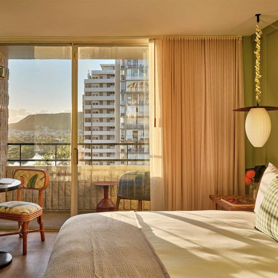 Wayfinder Waikiki 8