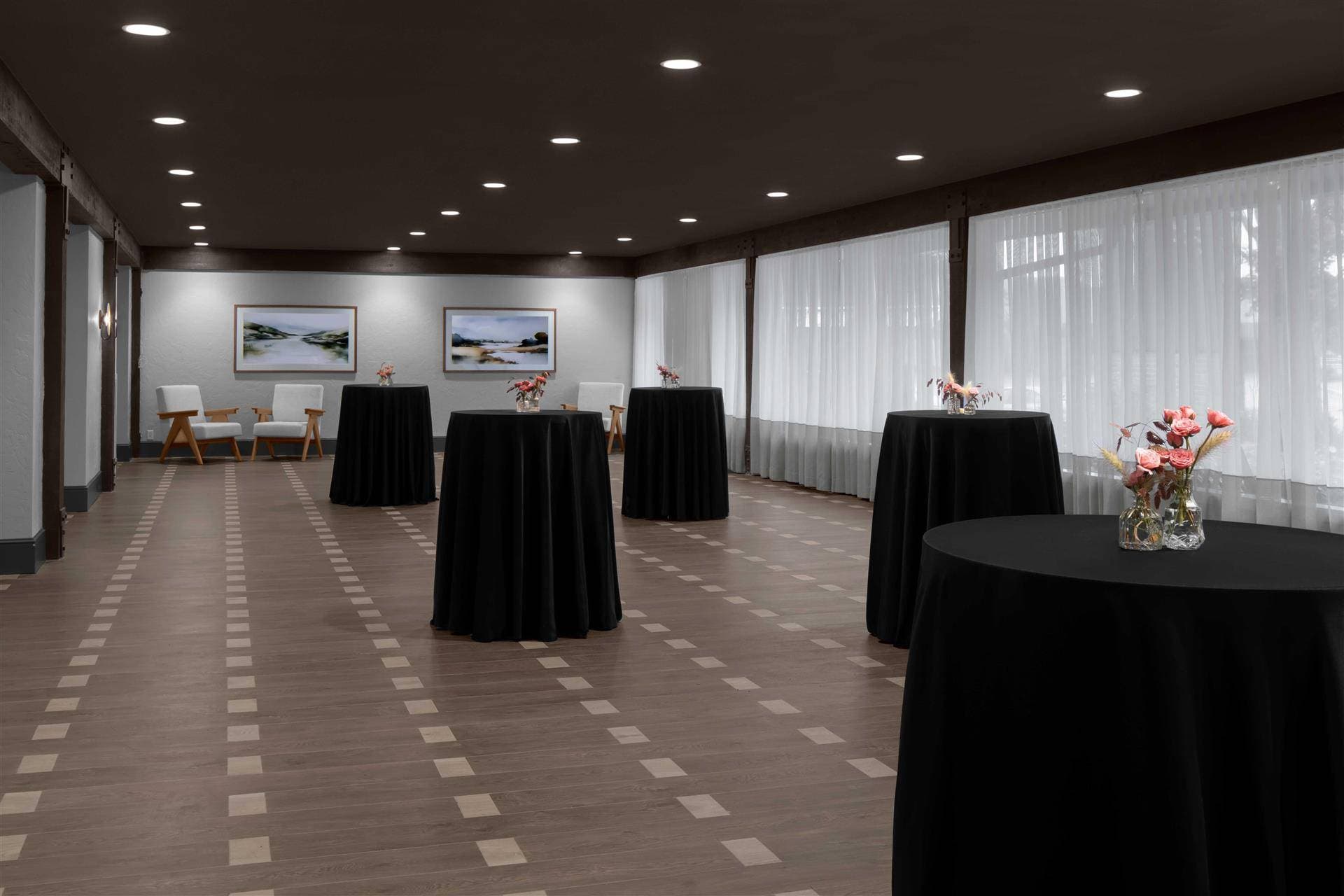 Valley River Inn 11