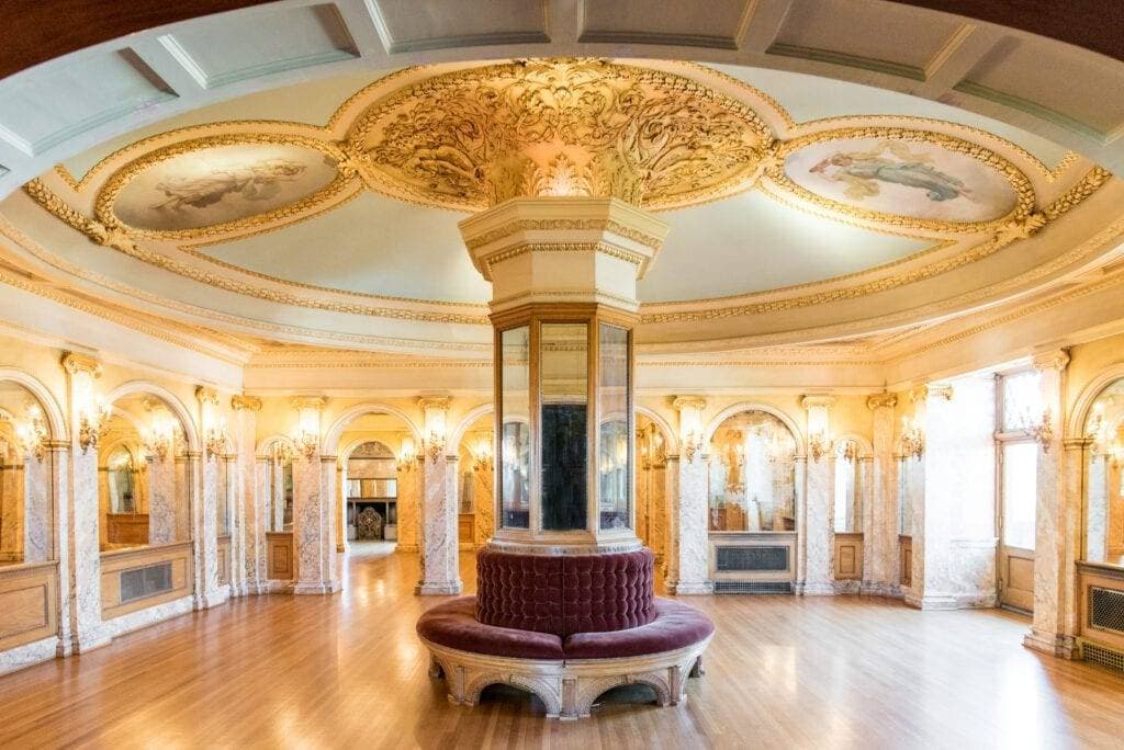 McCune Mansion 6