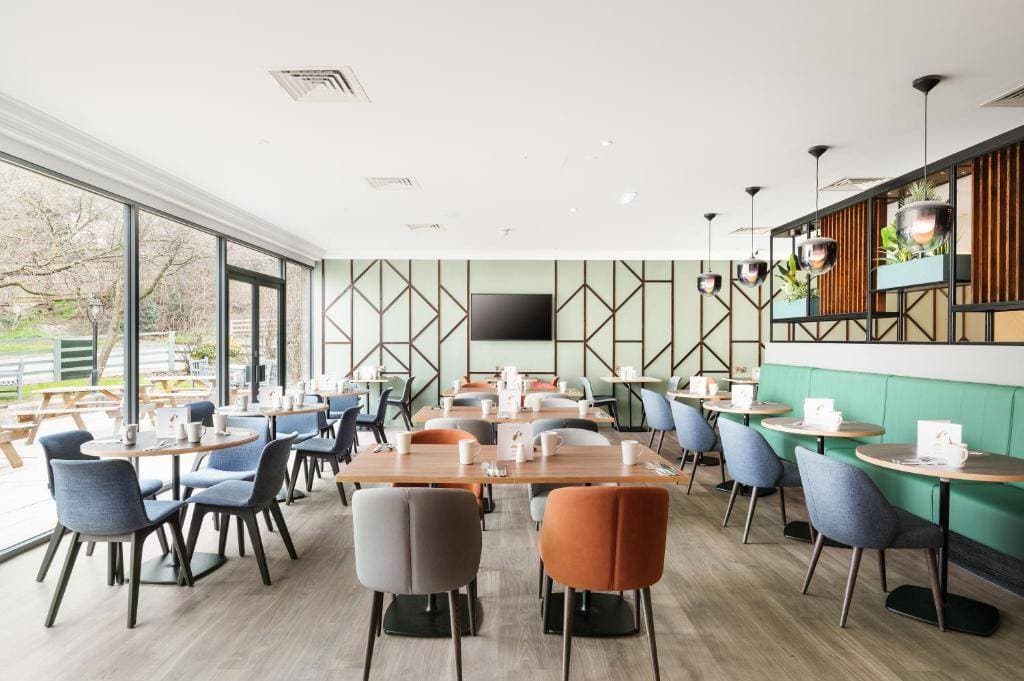 Holiday Inn Leeds-Wakefield M1 Jct40 by IHG 10