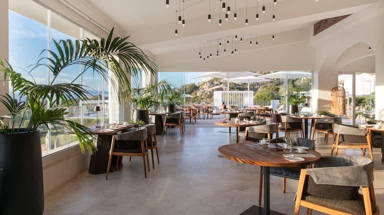 Sulia House Porto Rotondo, Curio Collection by Hilton 7