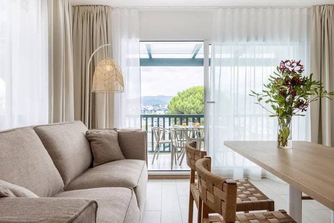 Hôtel IBAÏA 10