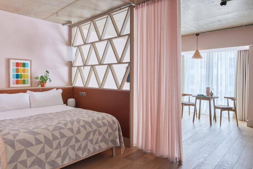 Zanzibar Locke 8