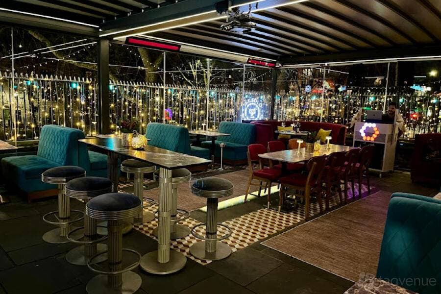 The Chapel Bar 8