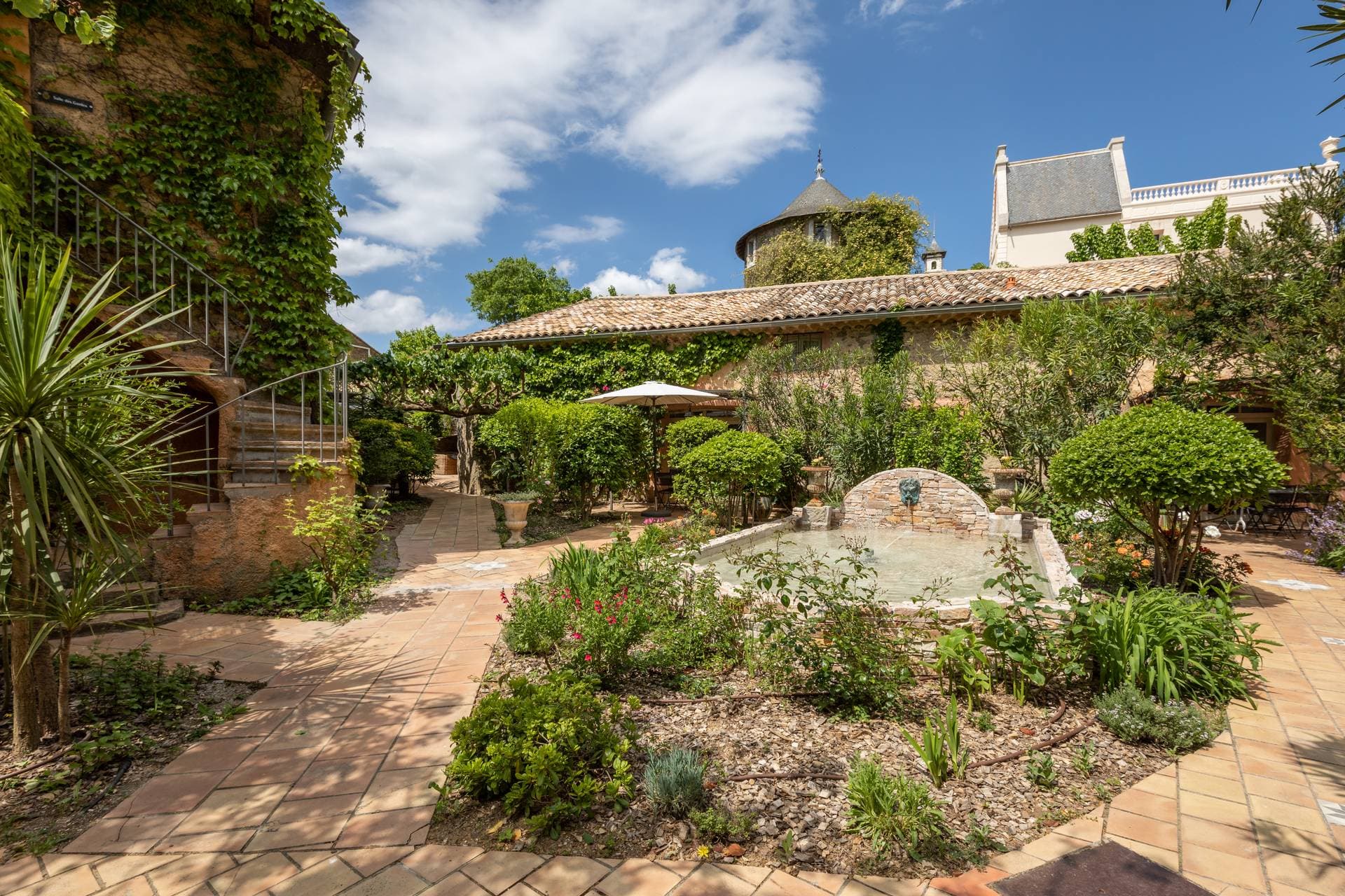 Le Château Hermitage de Combas 16