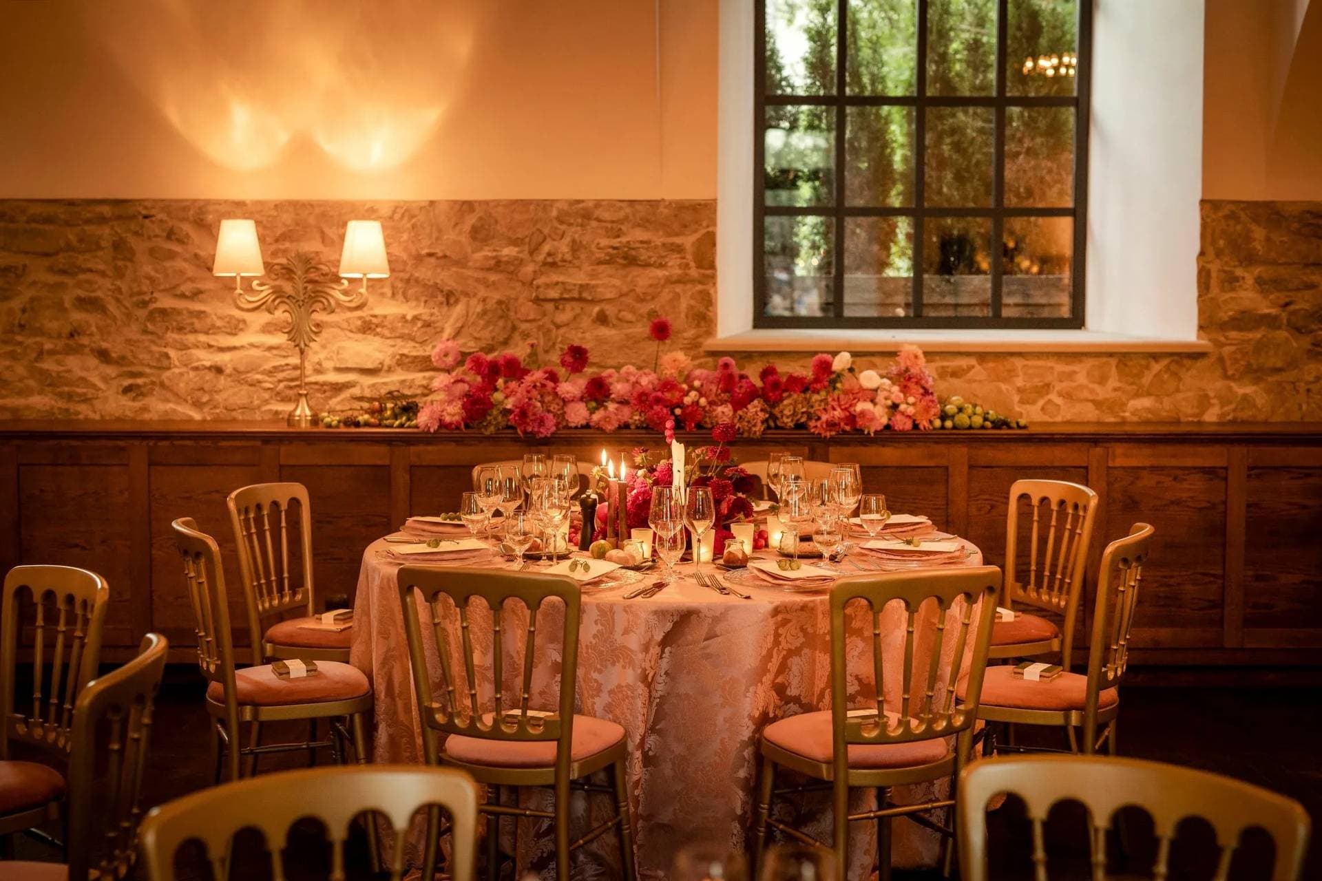 SCHWARZ HIRSCH | Finest Catering Wien 4