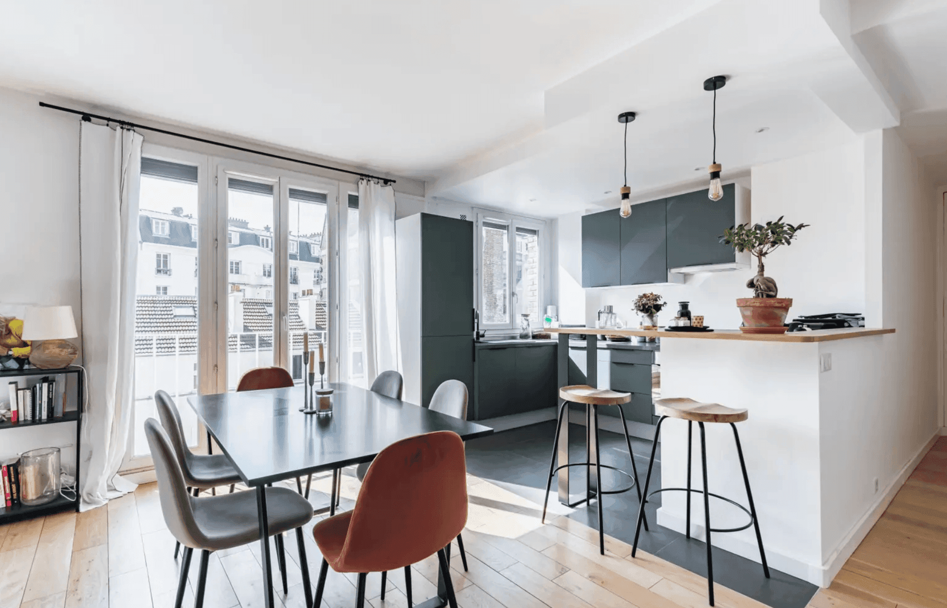 Appartement chaleureux et lumineux à Neuilly 1