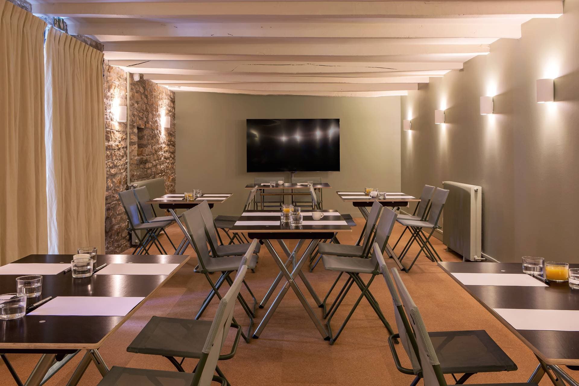 ALFRED HOTELS – Beaune *** 13