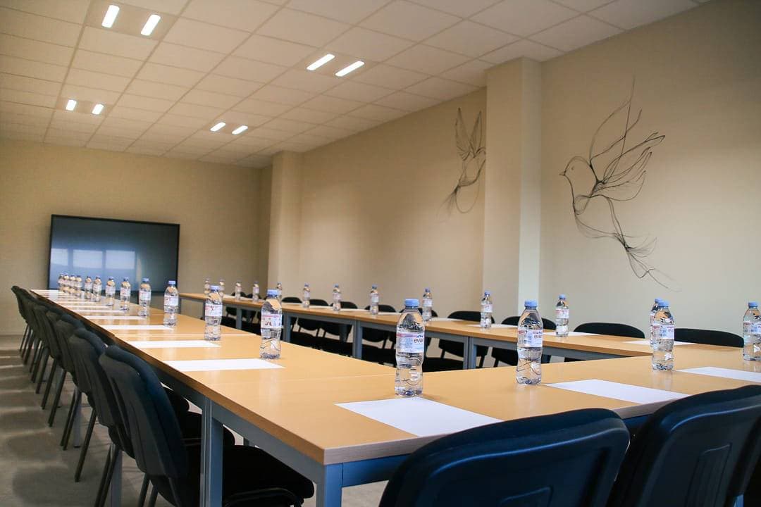 Le Central \| Padel, Golf, Loisirs, Restaurant & Événementiel 3