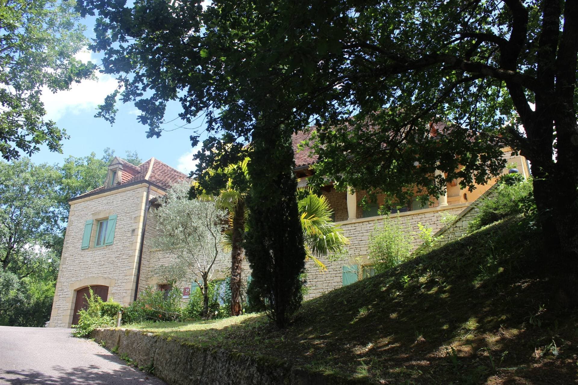 Hôtel Bon Encontre  3
