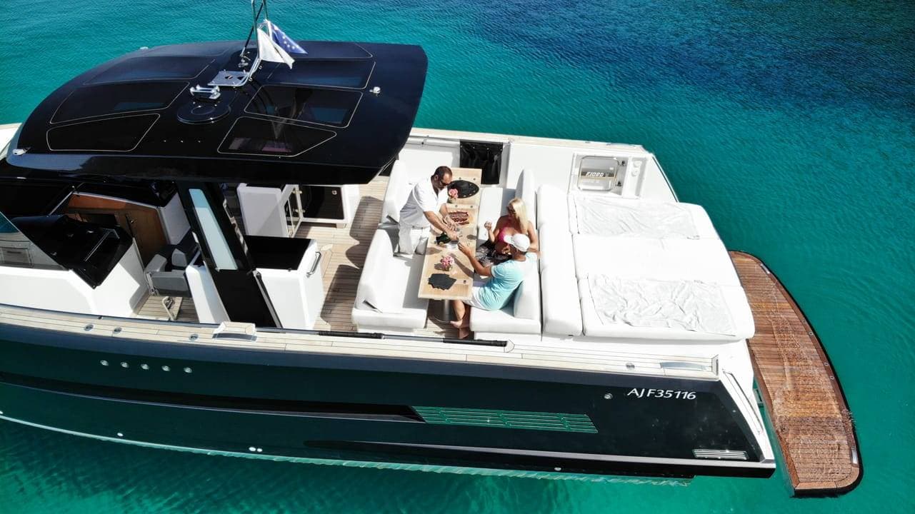 Yacht d'exception : Le Fjord 48 en Corse 2
