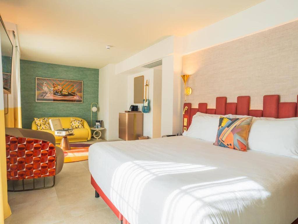Hard Rock Hotel Marbella 25
