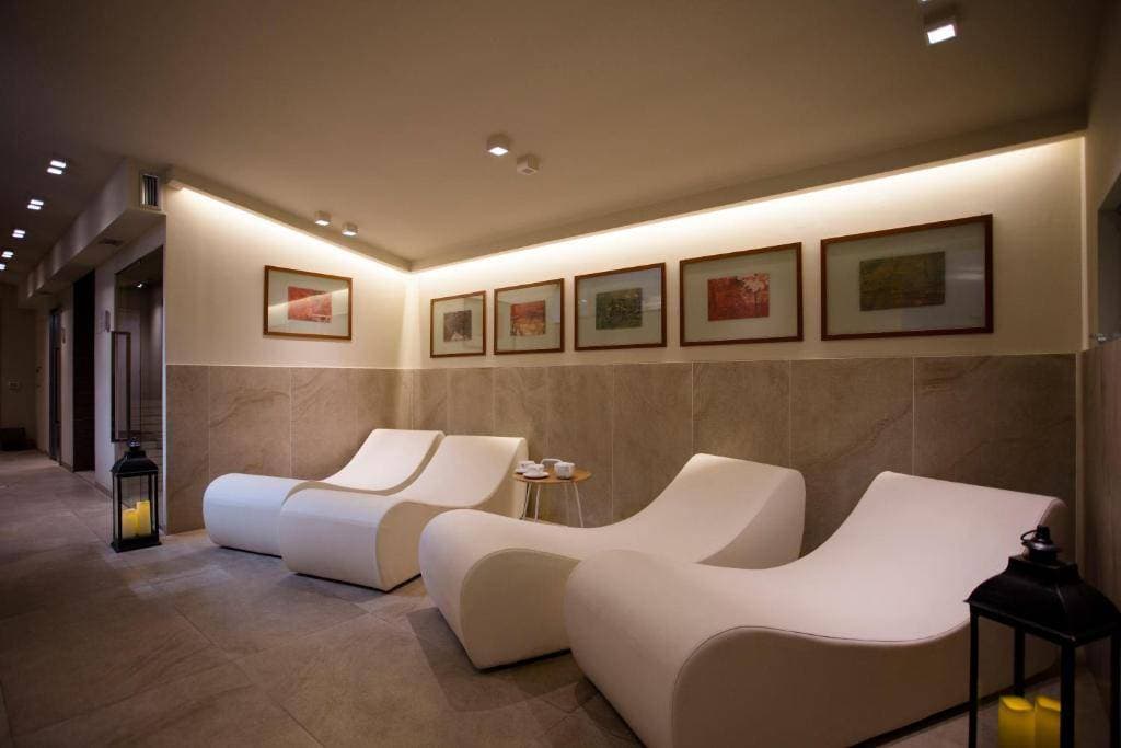 Hostellerie du Cheval Blanc 7
