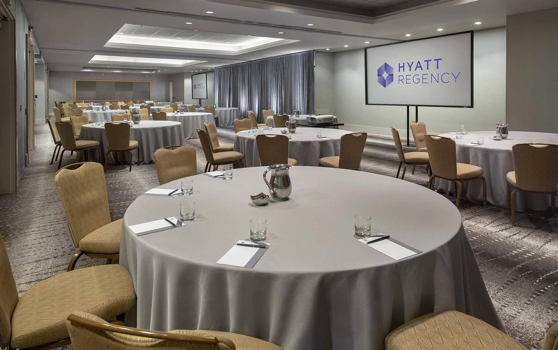 Hyatt Regency Pittsburgh International Airport 8