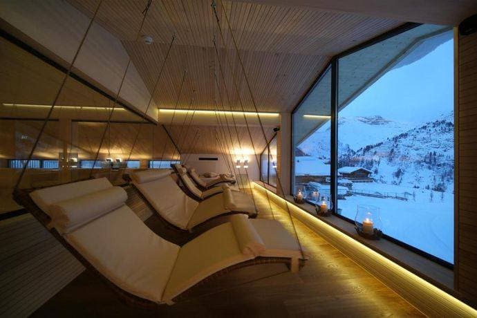 Hotel Bergkristall Oberlech 12