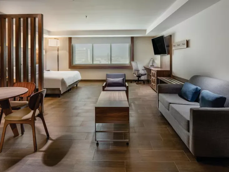 Holiday Inn Express Puebla 10