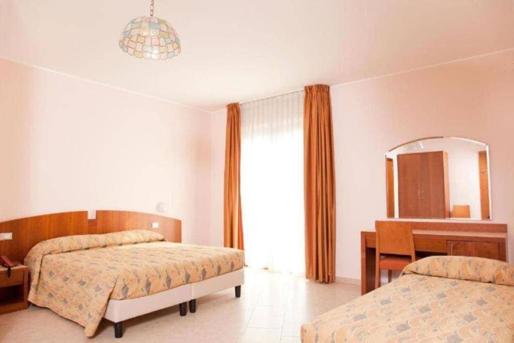 Hotel Meridiano 28