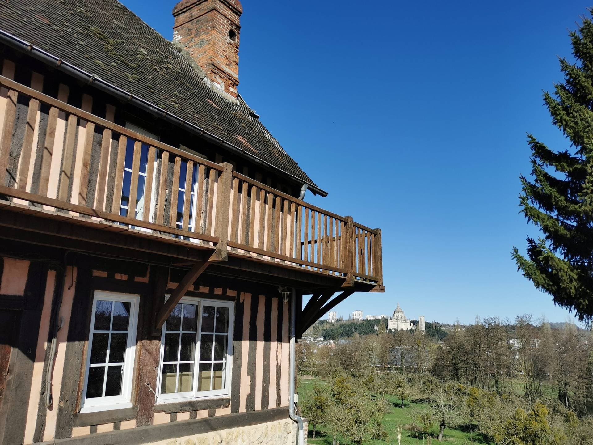 Le Domaine de la Désirée 6
