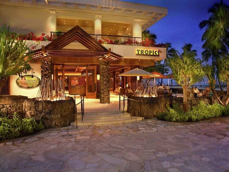Hilton Grand Vacations Suites at Hilton Hawaiian Village 9