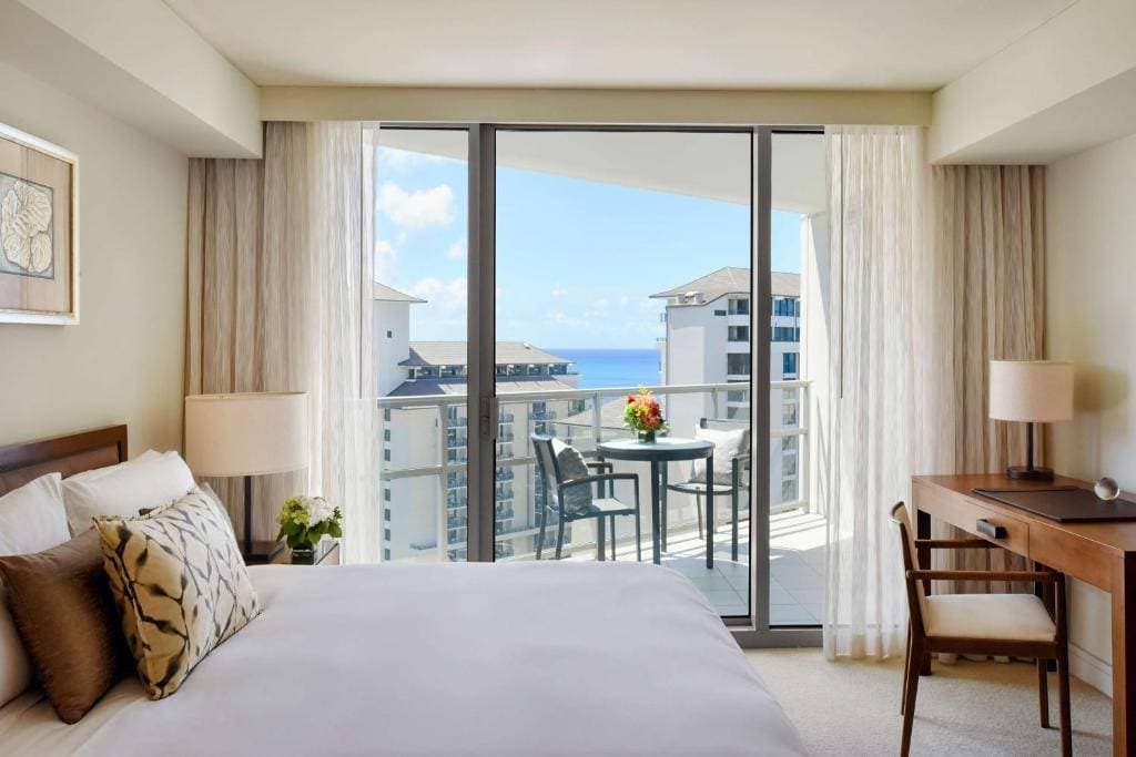 Ka La'i Waikiki Beach, LXR Hotels & Resorts 21