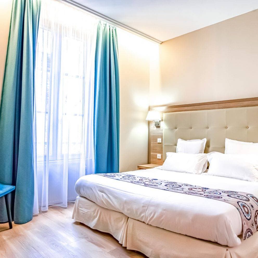 Hotel Montaigne 10