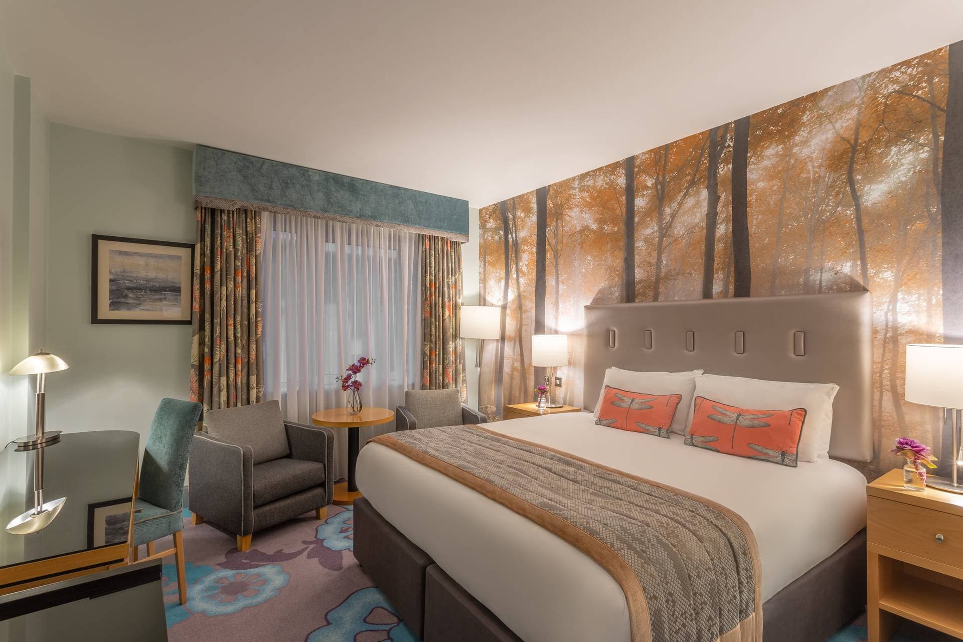 Crowne Plaza Northwood 16