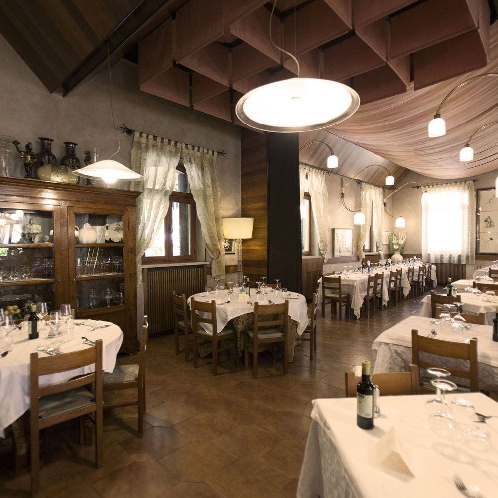 Cavour 1