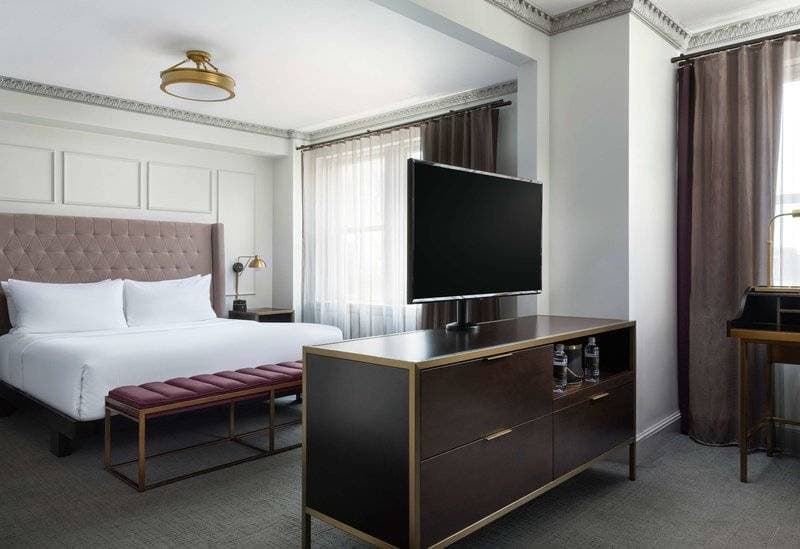 Hotel Phillips Kansas City, Curio Collection by Hilton 30