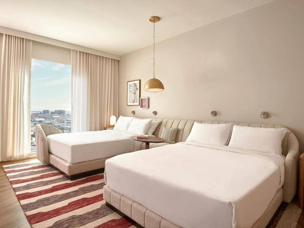 Virgin Hotels Dallas 24
