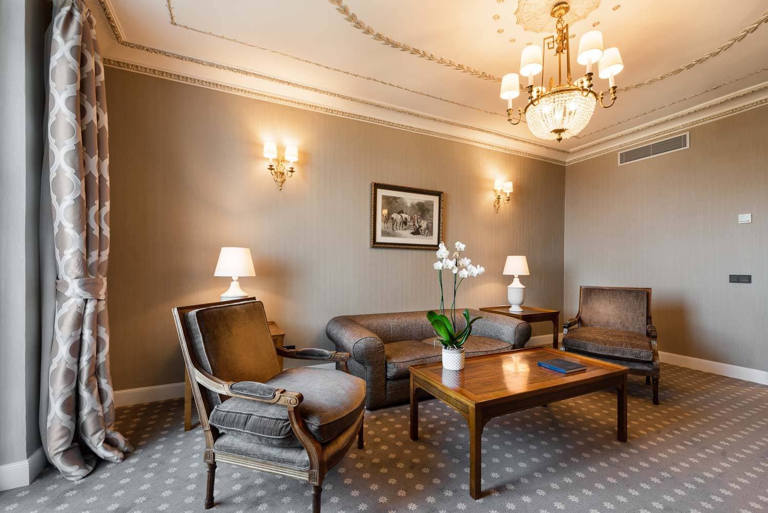 Eurostars Hotel Real 17