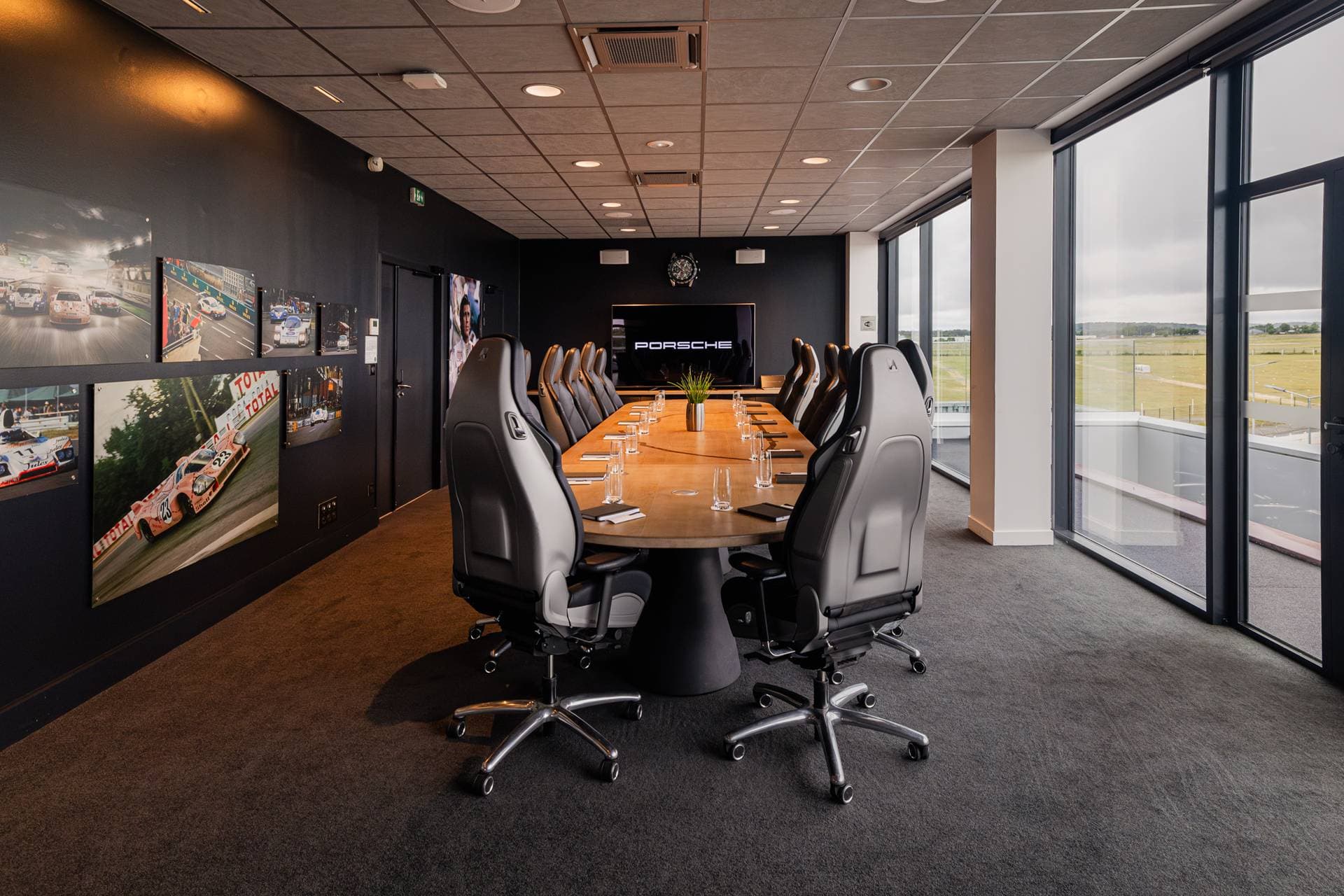 Porsche Experience Center 7