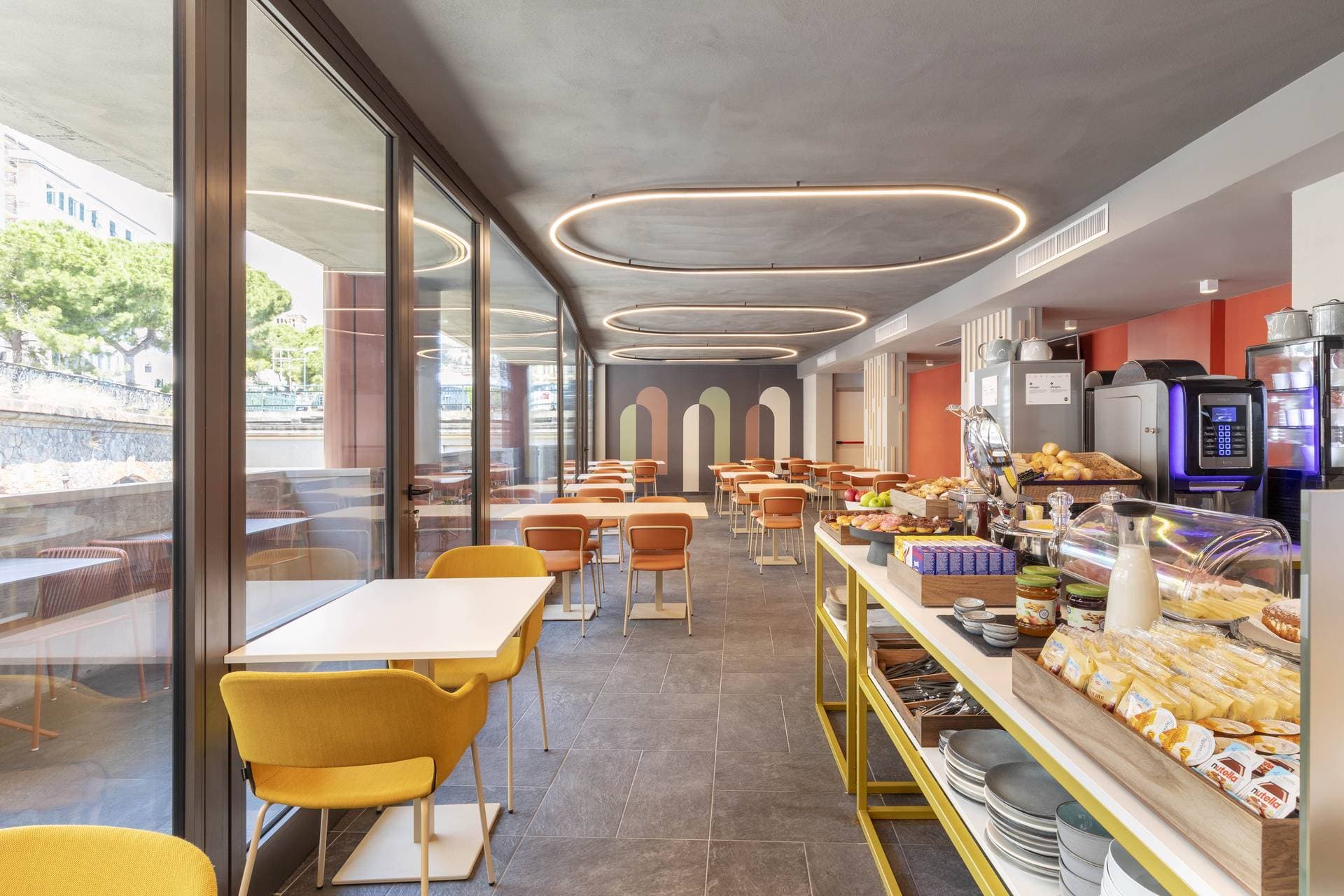 B&B HOTEL Genova City Center 4